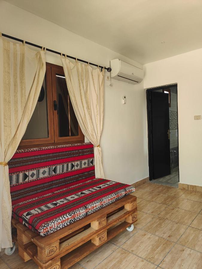 Dar Barka Hotell Kebili Exteriör bild