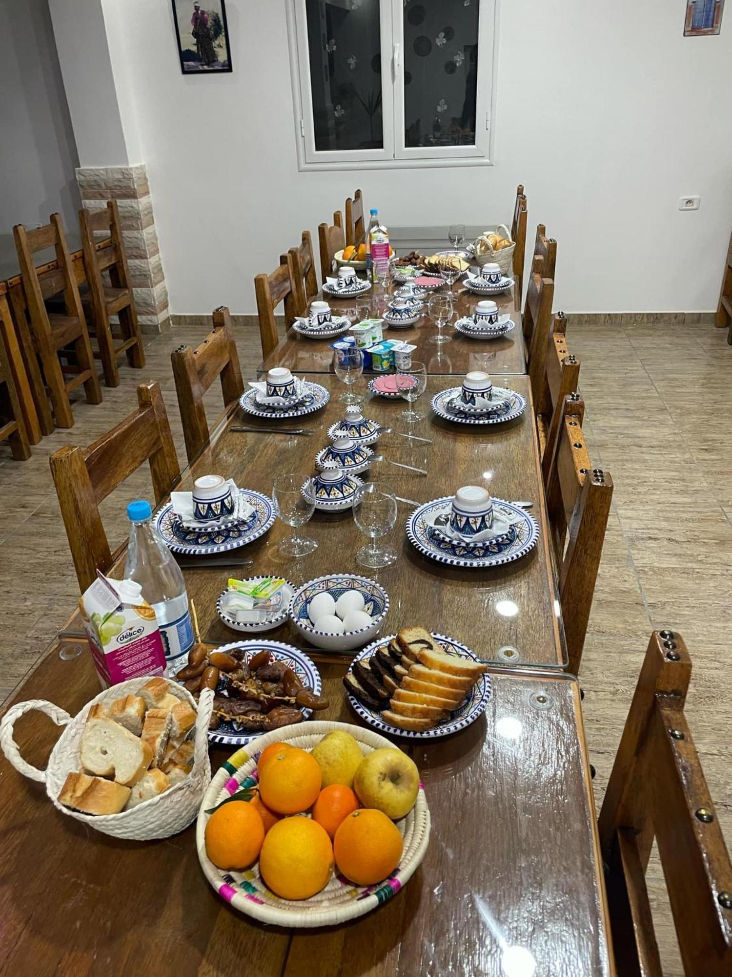 Dar Barka Hotell Kebili Exteriör bild
