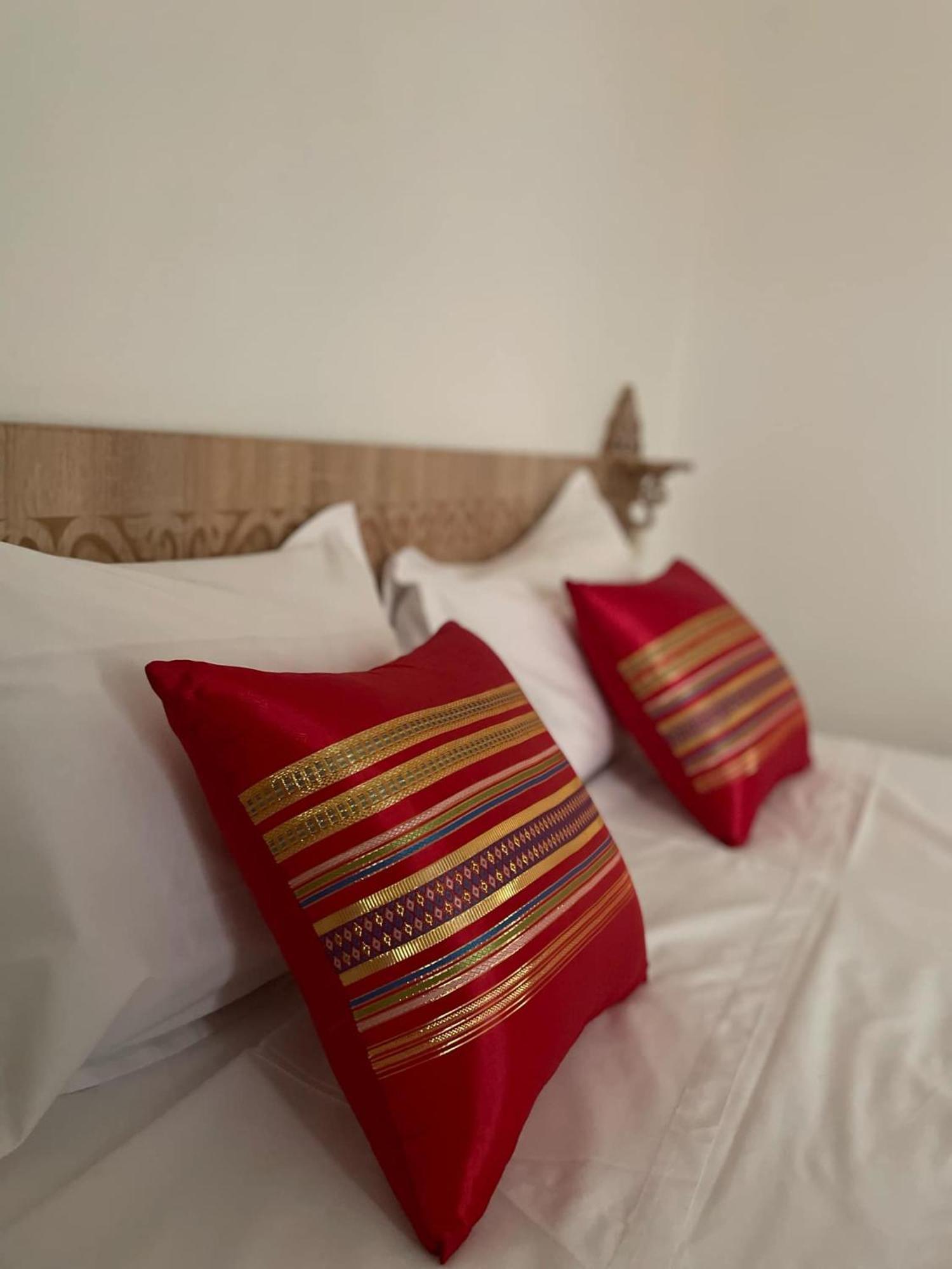 Dar Barka Hotell Kebili Exteriör bild